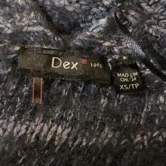 DEX soft fuzzy blue stripe cardigan knit sweater - Picture 7 of 9